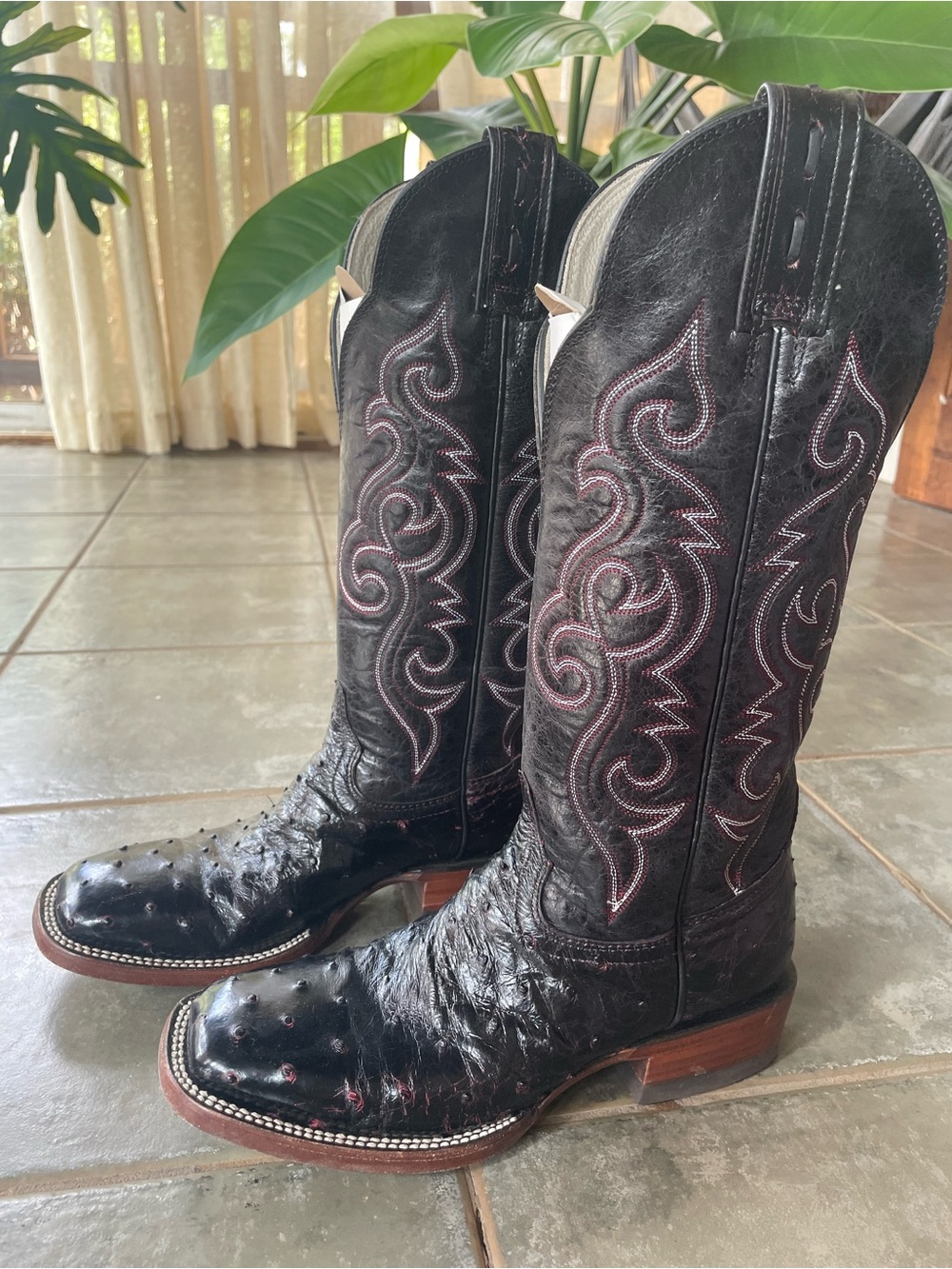 Black Women's Western Combat Boots with Pink Contrast Stitching